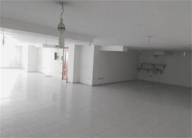 Local comercial en Venta en Avenida de A Coruña, 382 en A Piriganlla - Albeiros - Garabolos