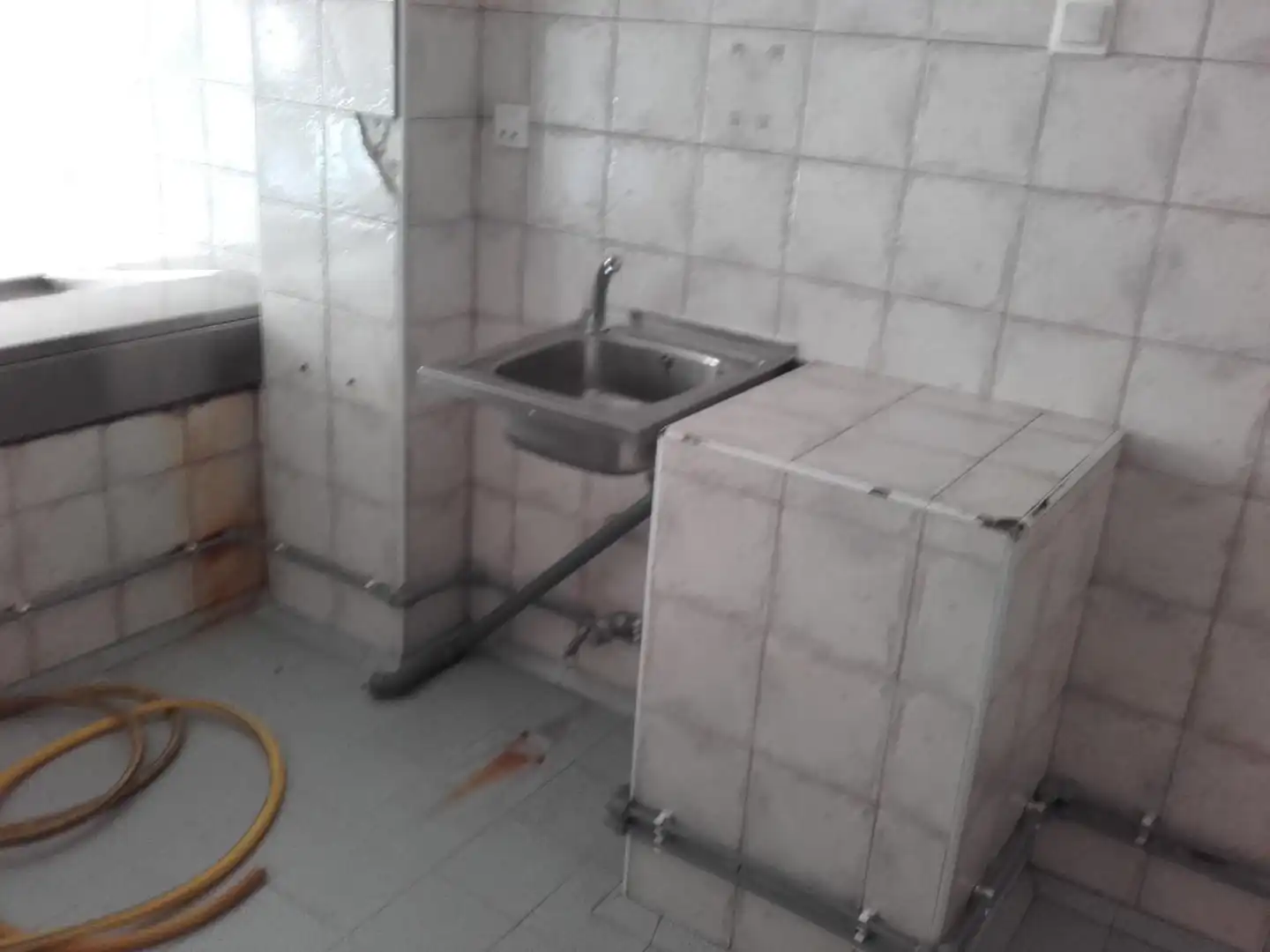 Local en venda a Calle del Médico Tornay, 1, Judimendi Cuina de Local en venda en Vitoria - Gasteiz