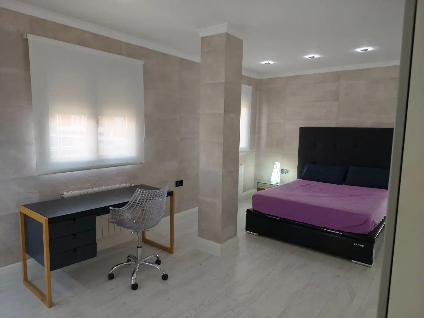 Piso en venta en Calle Cuenca, 3, Madrigueras Habitación de Piso en venta en Madrigueras con Aire acondicionado, Calefacción y Jardín privado
