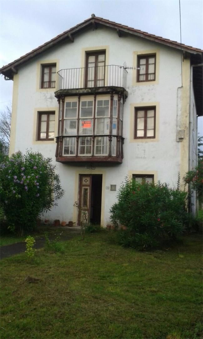 Exterior view of Flat for sale in Medio Cudeyo