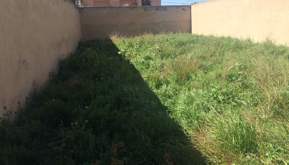 Terreno en venta en Calle Pegaso, 18, Valdefierro, Zaragoza Capital - imagen 1 Foto 1 de Terreno en venta en Calle Pegaso, 18, Valdefierro, Zaragoza Capital
