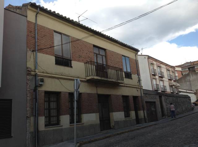 Terreno en venta en calle solís,  de Ávila capital