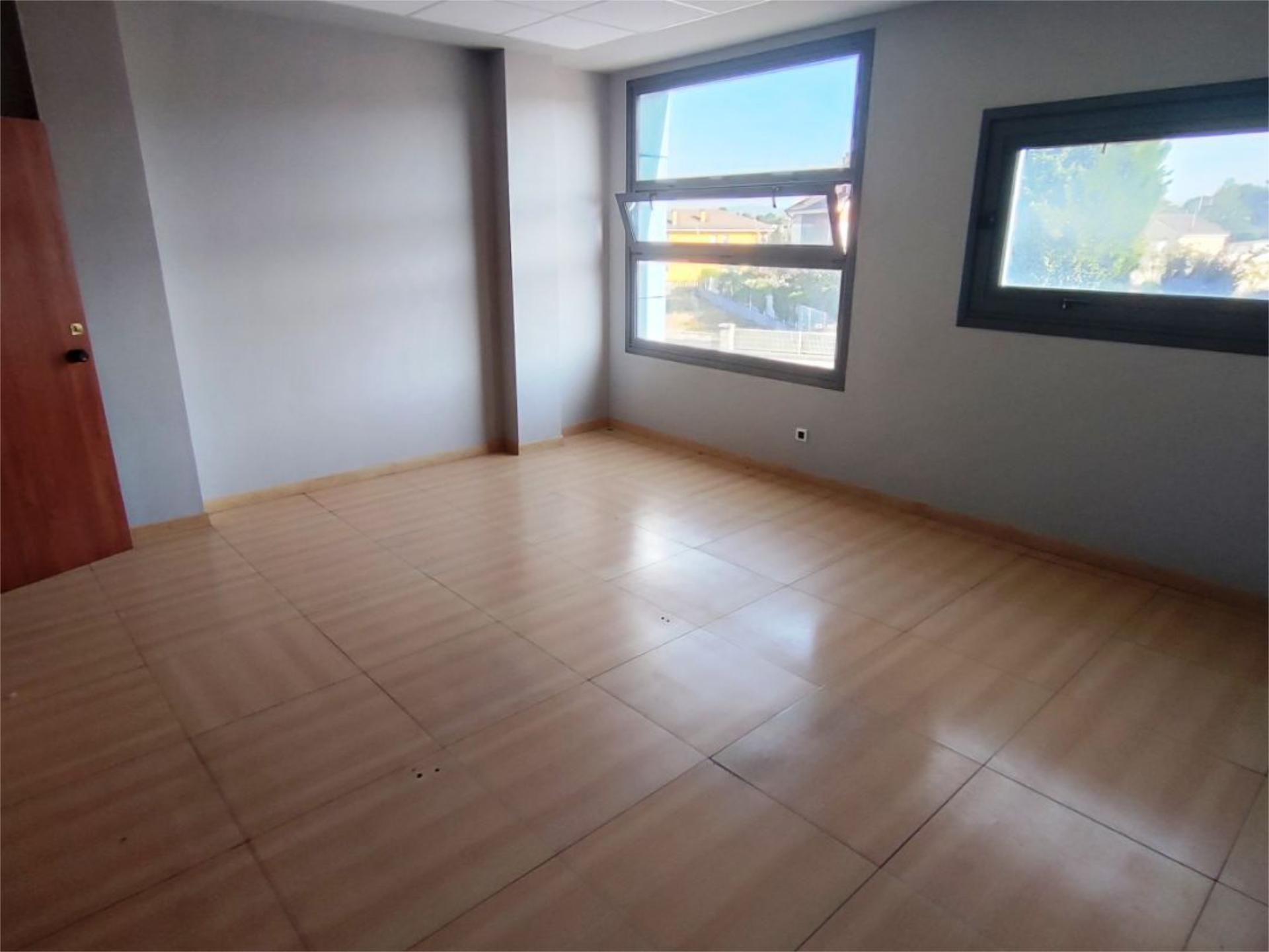 Office for sale in Travesía Segunda, Llanera Office for sale in Llanera