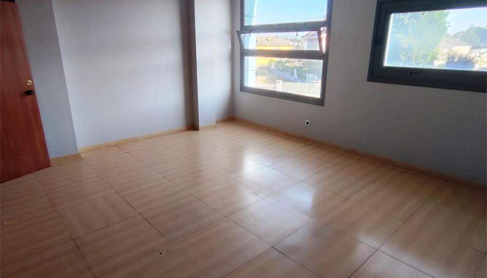 Office for sale in Travesía Segunda, Llanera, Asturias - image 1 Photo 1 of Office for sale in Travesía Segunda, Llanera, Asturias