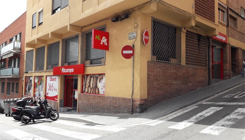 Commercial properties for sale in Carrer de Móra D'ebre, 37, El Coll, Barcelona Capital - image 1 Photo 1 of Commercial properties for sale in Carrer de Móra D'ebre, 37, El Coll, Barcelona Capital