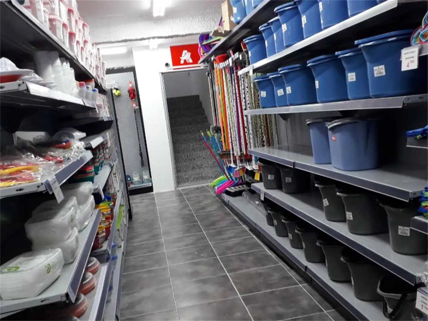 Local en venta en Carrer de Móra d'Ebre, 37, El Coll Local en venta en Barcelona