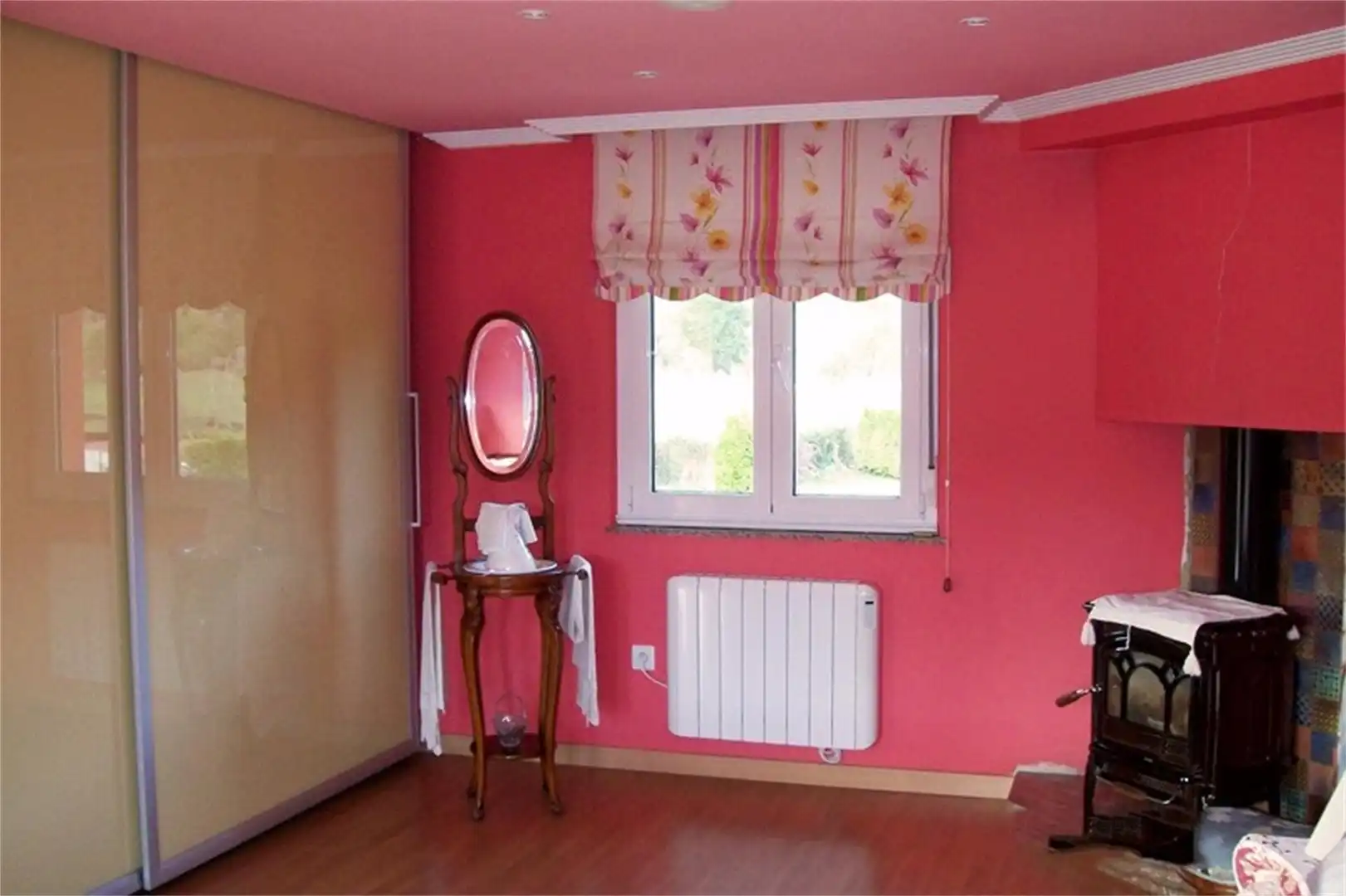 Houses for sale in Piloña Bedroom of Houses for sale in Piloña with Heating, Private garden and Parquet flooring