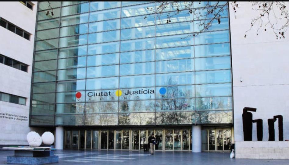 Traster de lloguer a Calle Antonio Sacramento Escultor, Ciutat de les Ciències i de les Arts - Justicia, Valencia - imatge 1 Foto 1 de Traster de lloguer a Calle Antonio Sacramento Escultor, Ciutat de les Ciències i de les Arts - Justicia, Valencia