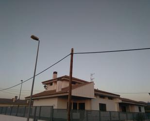 Vista exterior de Casa o xalet en venda en Lorca amb Aire condicionat, Terrassa i Piscina