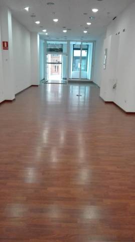 Local comercial en Alquiler en Rúa do Teatro, 9 en Centro - Recinto Amurallado