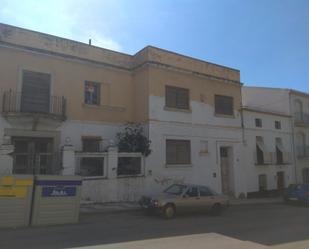 Exterior view of Single-family semi-detached for sale in Villanueva del Arzobispo  with Terrace