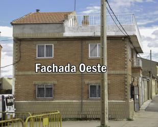 Vista exterior de Casa o xalet en venda en Villárdiga amb Terrassa