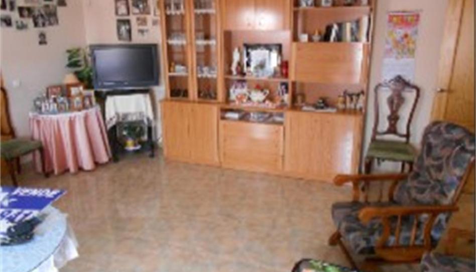 Piso en venta en Calle Molino, 2, Santa Marta, Badajoz - imagen 1 Foto 1 de Piso en venta en Calle Molino, 2, Santa Marta, Badajoz