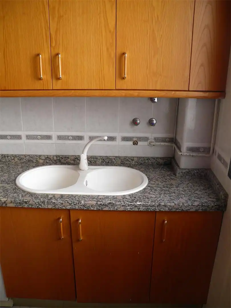 Dúplex en venda a Calle las Herrerías, 3, Ctra. Circunvalación - La Magdalena Cuina de Dúplex en venda en Jaén Capital amb Aire condicionat, Terrassa i Balcó