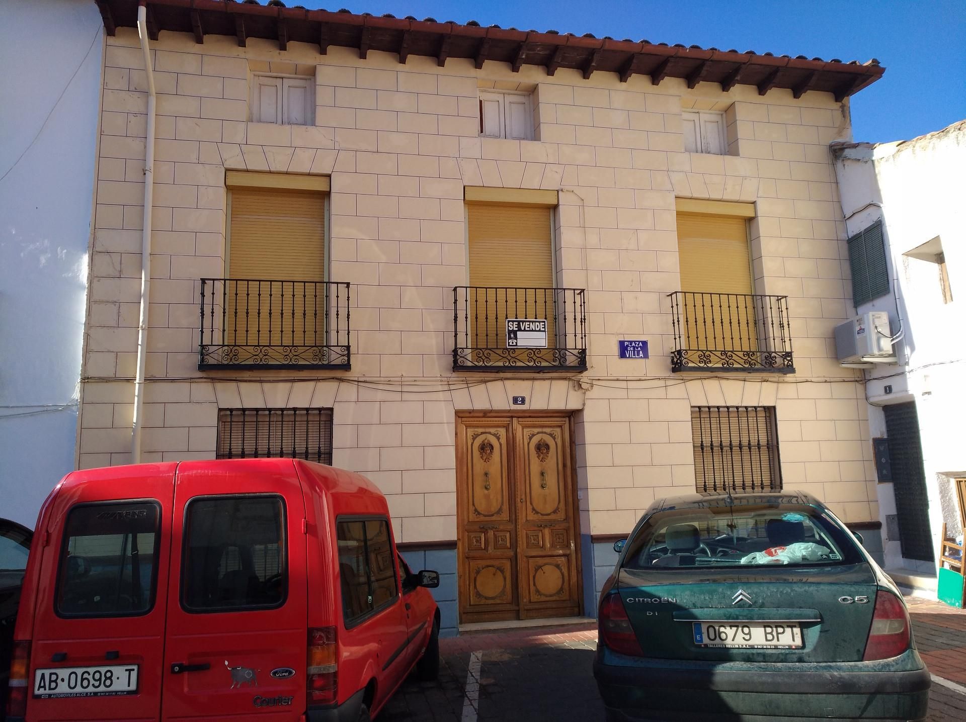Exterior view of Country house for sale in Siles  with Heating, Terrace and Furnished