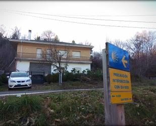 Vista exterior de Casa o xalet en venda en Riós amb Balcó