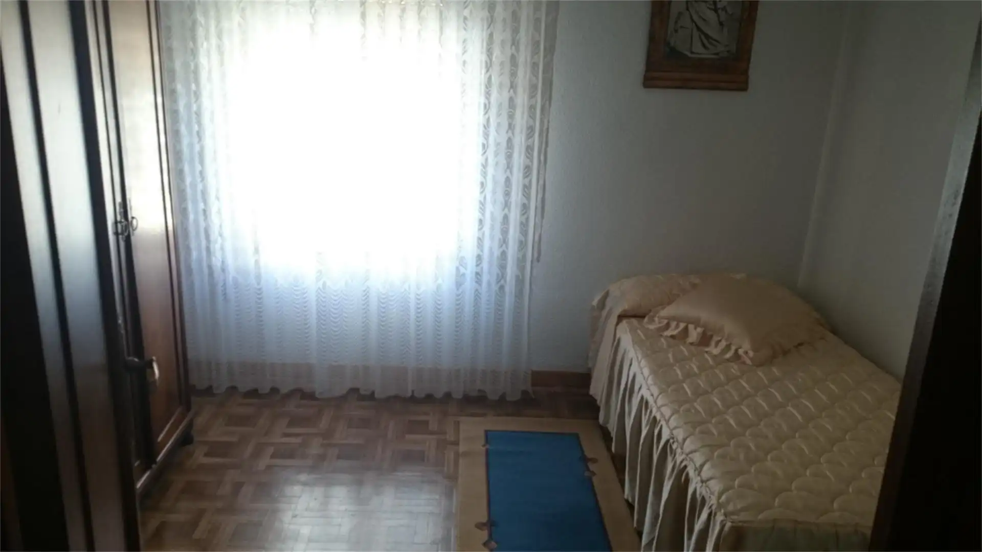 Casa adosada en venta en Calle San Roque, 11, Cervera de Pisuerga Habitación de Casa adosada en venta en Cervera de Pisuerga con Calefacción, Horno y Lavadora