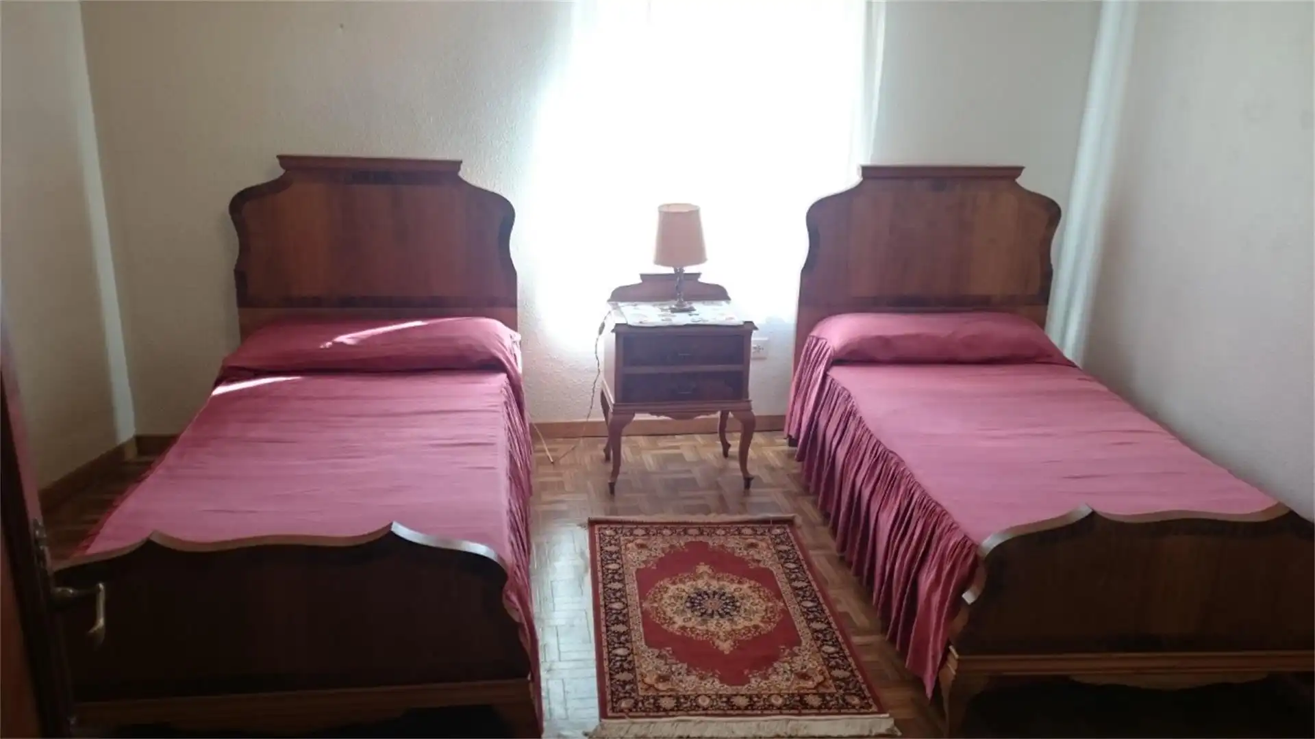 Casa adosada en venta en Calle San Roque, 11, Cervera de Pisuerga Habitación de Casa adosada en venta en Cervera de Pisuerga con Calefacción, Horno y Lavadora