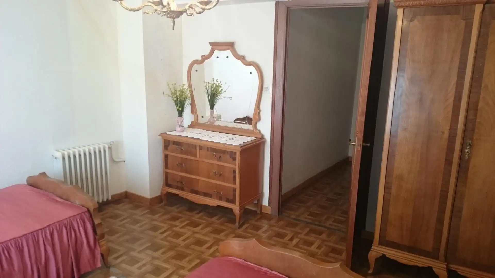 Casa adosada en venta en Calle San Roque, 11, Cervera de Pisuerga Habitación de Casa adosada en venta en Cervera de Pisuerga con Calefacción, Horno y Lavadora