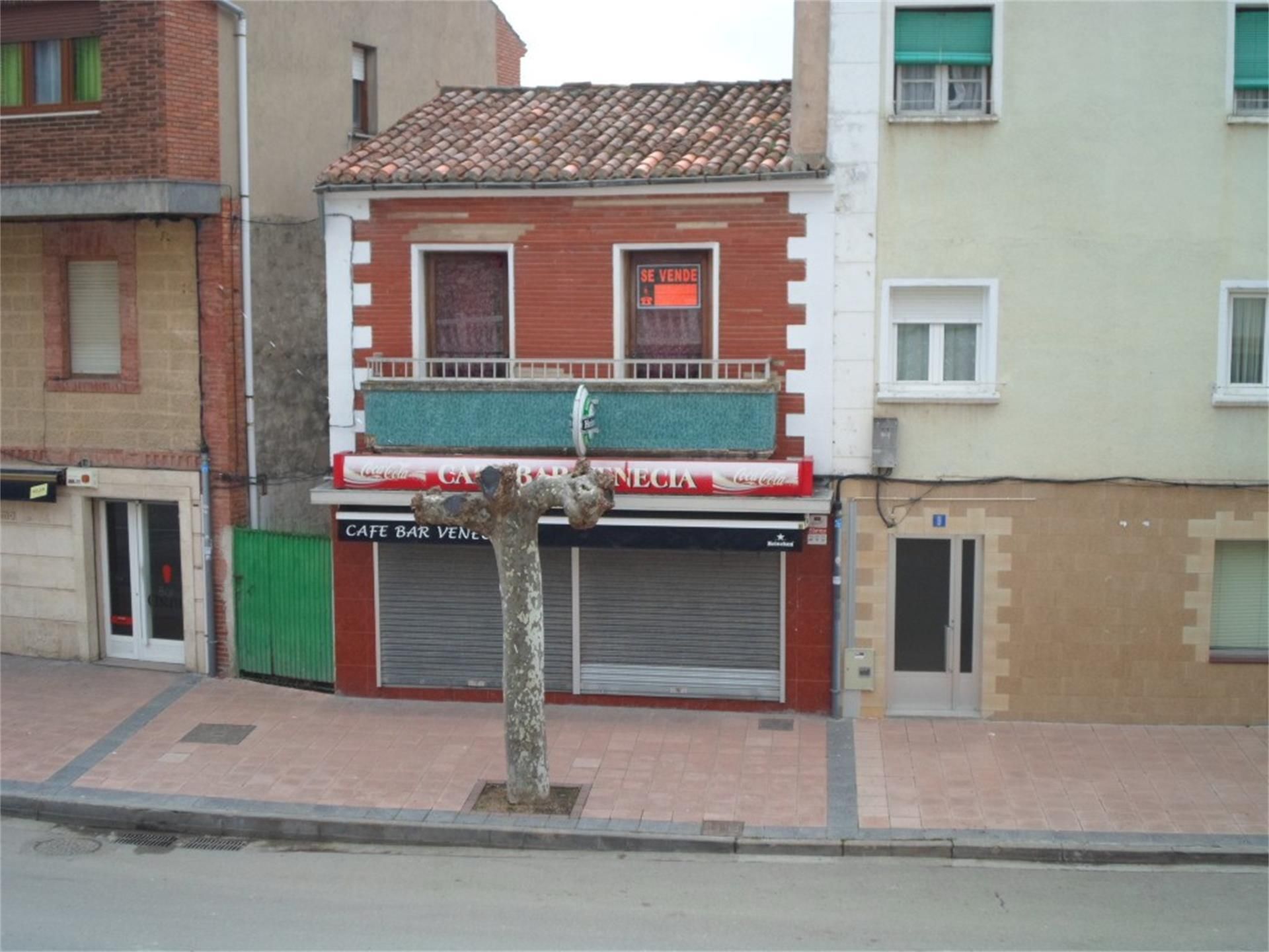Local en venda a Avenida Andrés de Cerezo, 36, Cerezo de Río Tirón