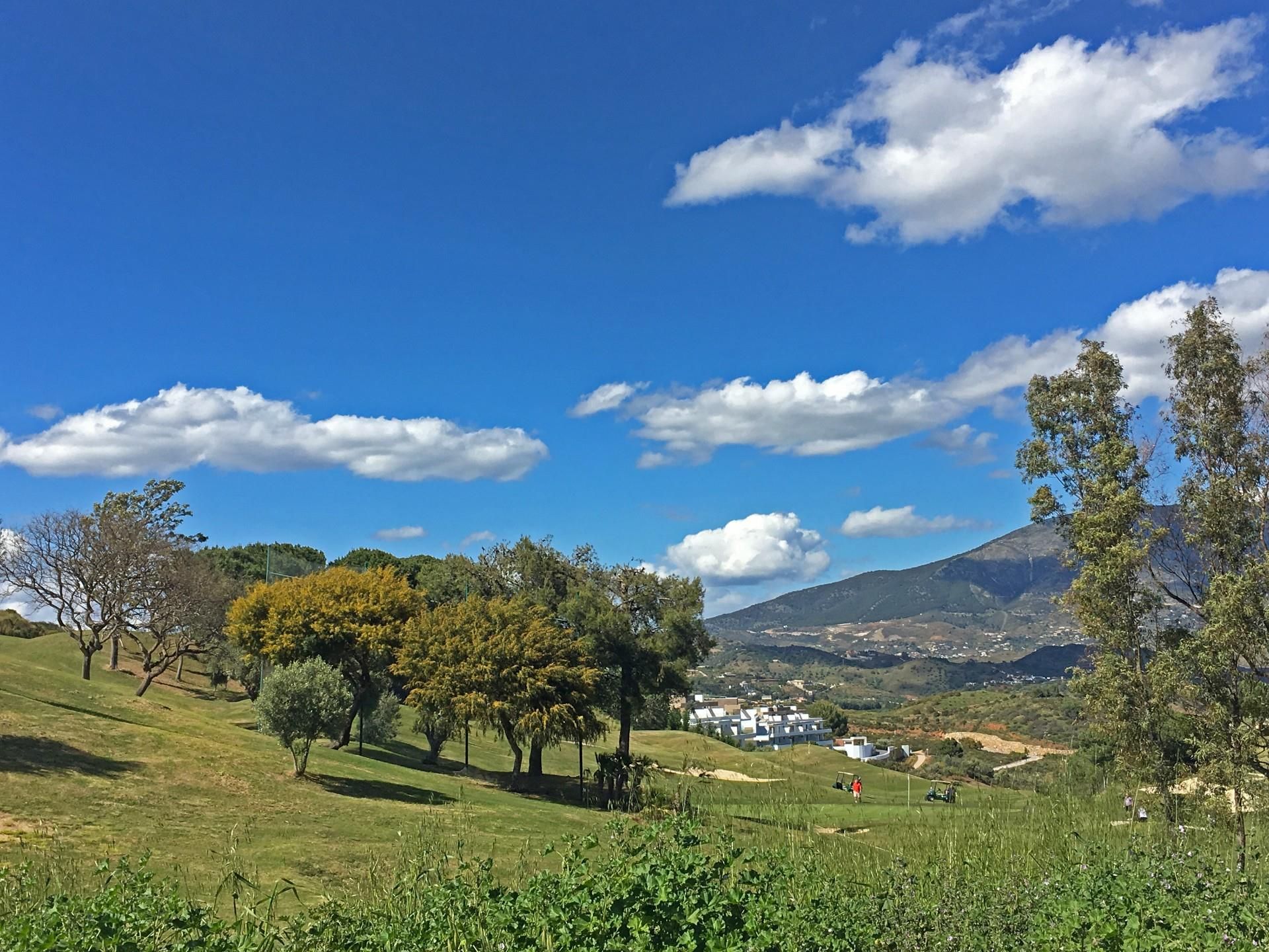 Vista exterior de Terreno en venta en Mijas
