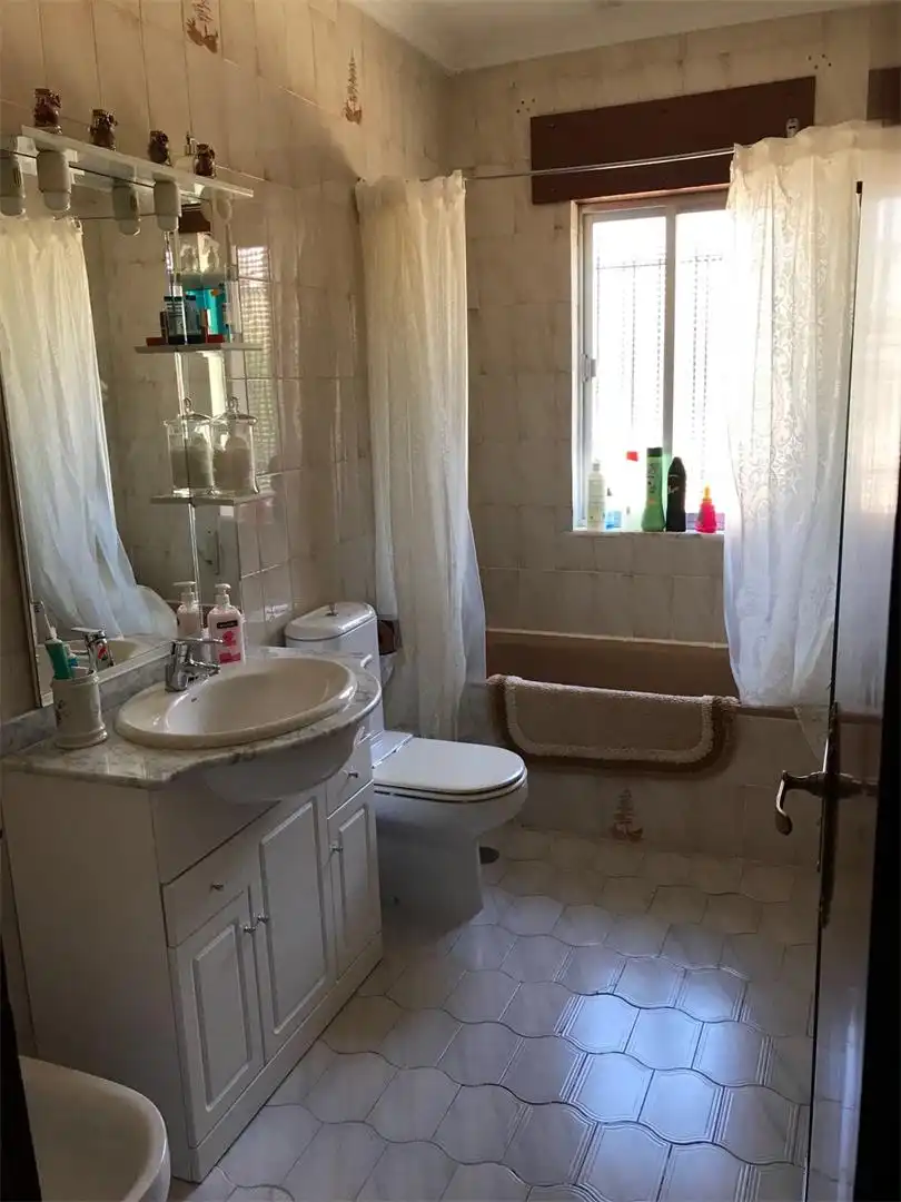 Casa o chalet en venta en Fontiveros Baño de Casa o chalet en venta en Fontiveros con Jardín privado, Terraza y Amueblado