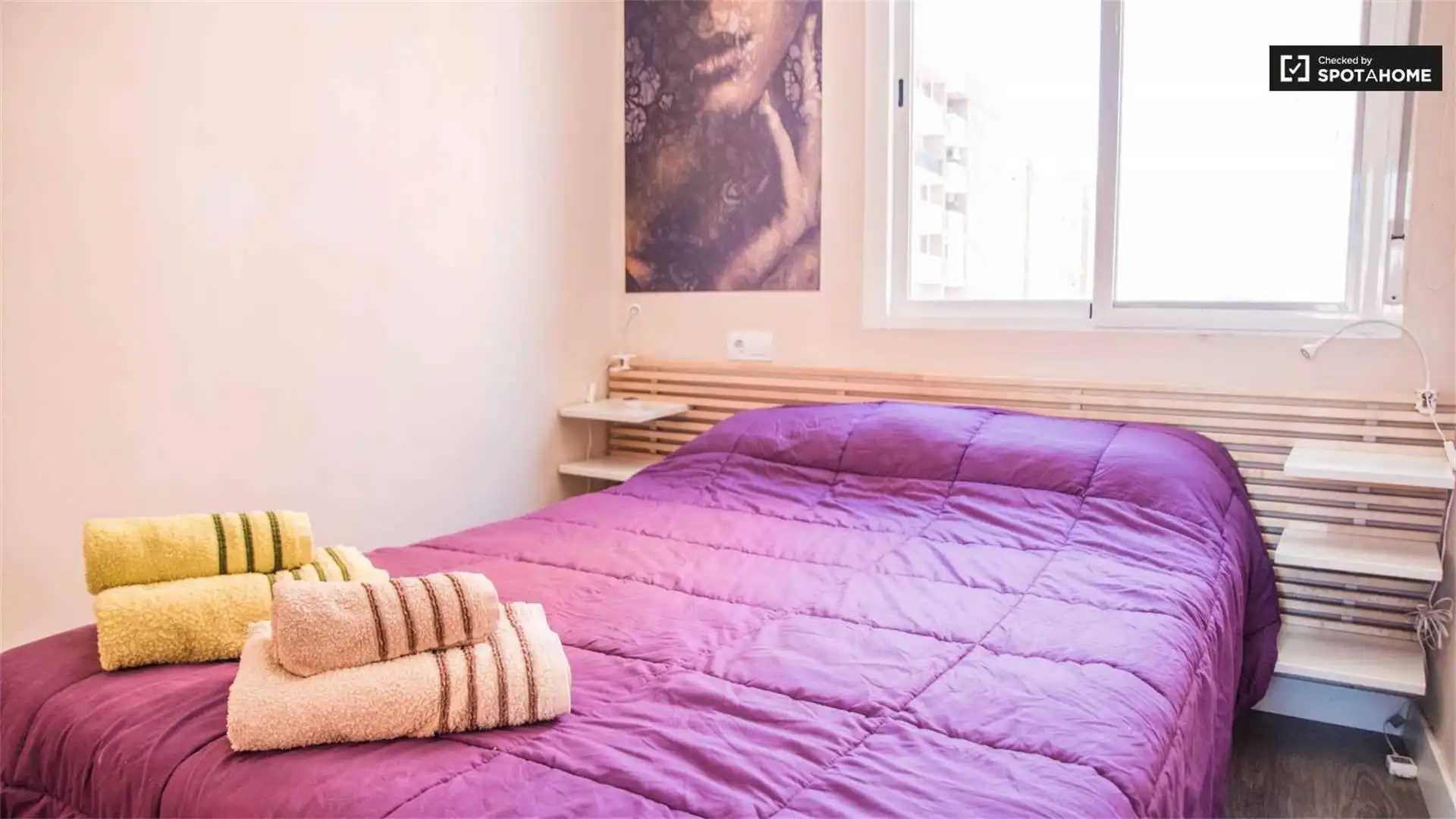 Zimmer in Calle de Cavite, 58, La Malva-rosa Schlafzimmer von Wohnung zur untervermieten in Valencia mit Klimaanlage, Heizung und Parkett