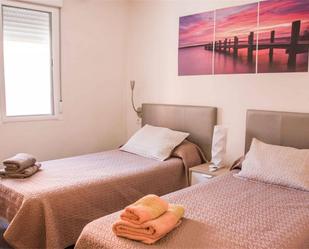 Bedroom of Flat to share in  Valencia Capital  with Air Conditioner, Terrace and Balcony