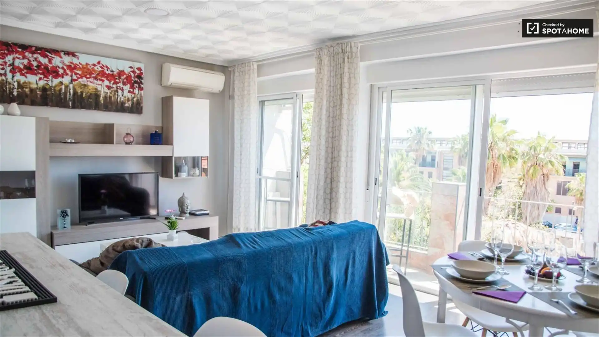 Zimmer in Calle de Cavite, 58, La Malva-rosa Schlafzimmer von Wohnung zur untervermieten in Valencia mit Klimaanlage, Heizung und Parkett