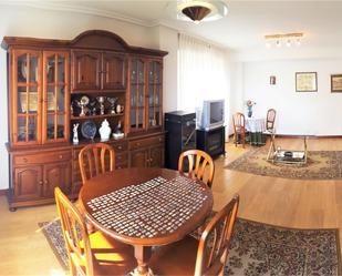 Dining room of Single-family semi-detached for sale in Oviedo   with Heating, Parquet flooring and Community parking