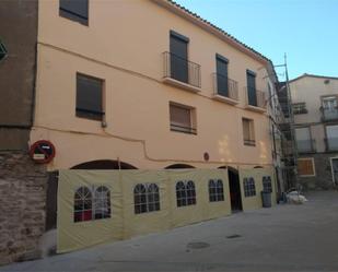 Vista exterior de Pis en venda en Cornago amb Balcó