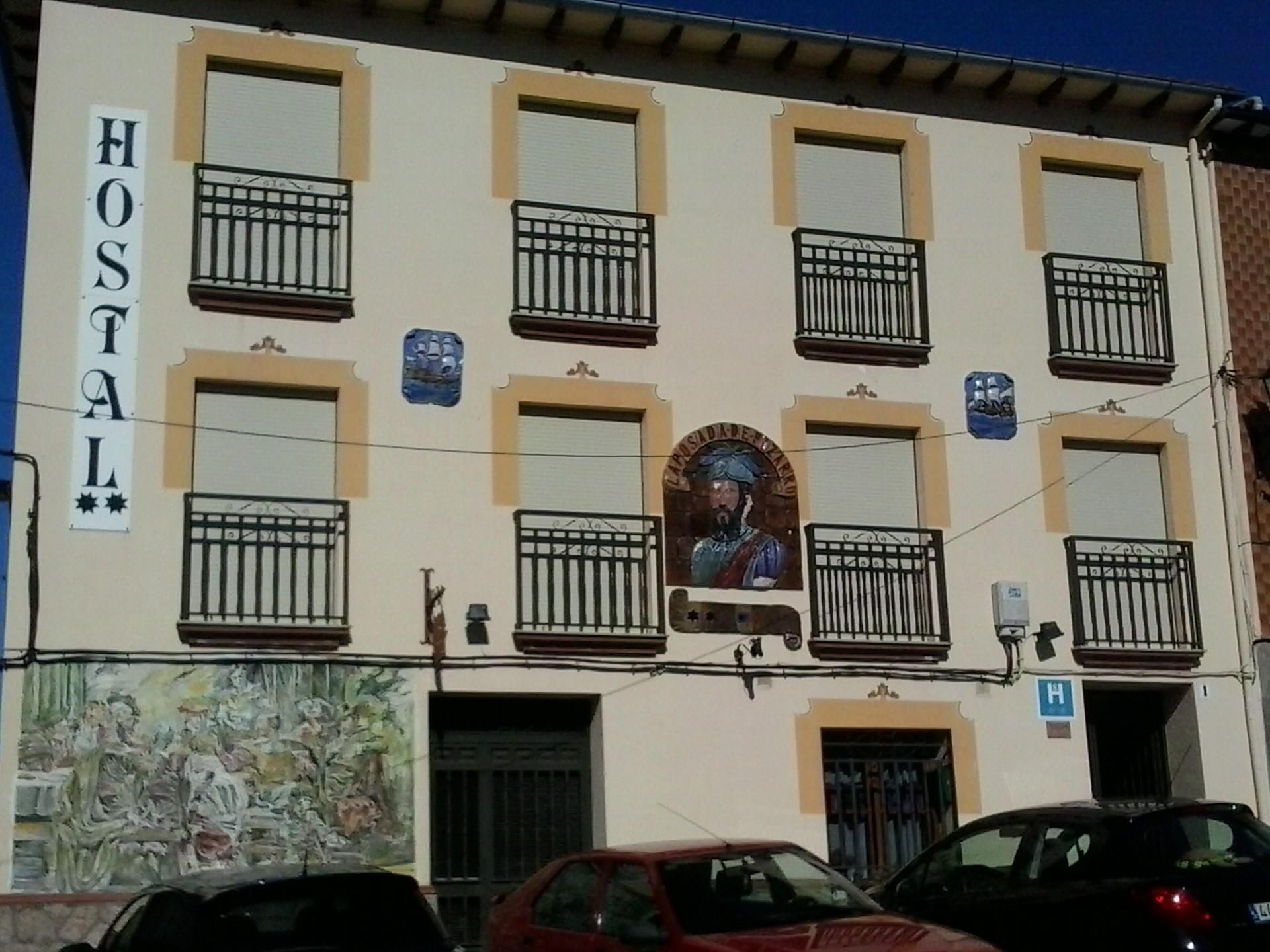 Vista exterior de Casa adosada en venda en Jarandilla de la Vera amb Aire condicionat, Calefacció i Terrassa