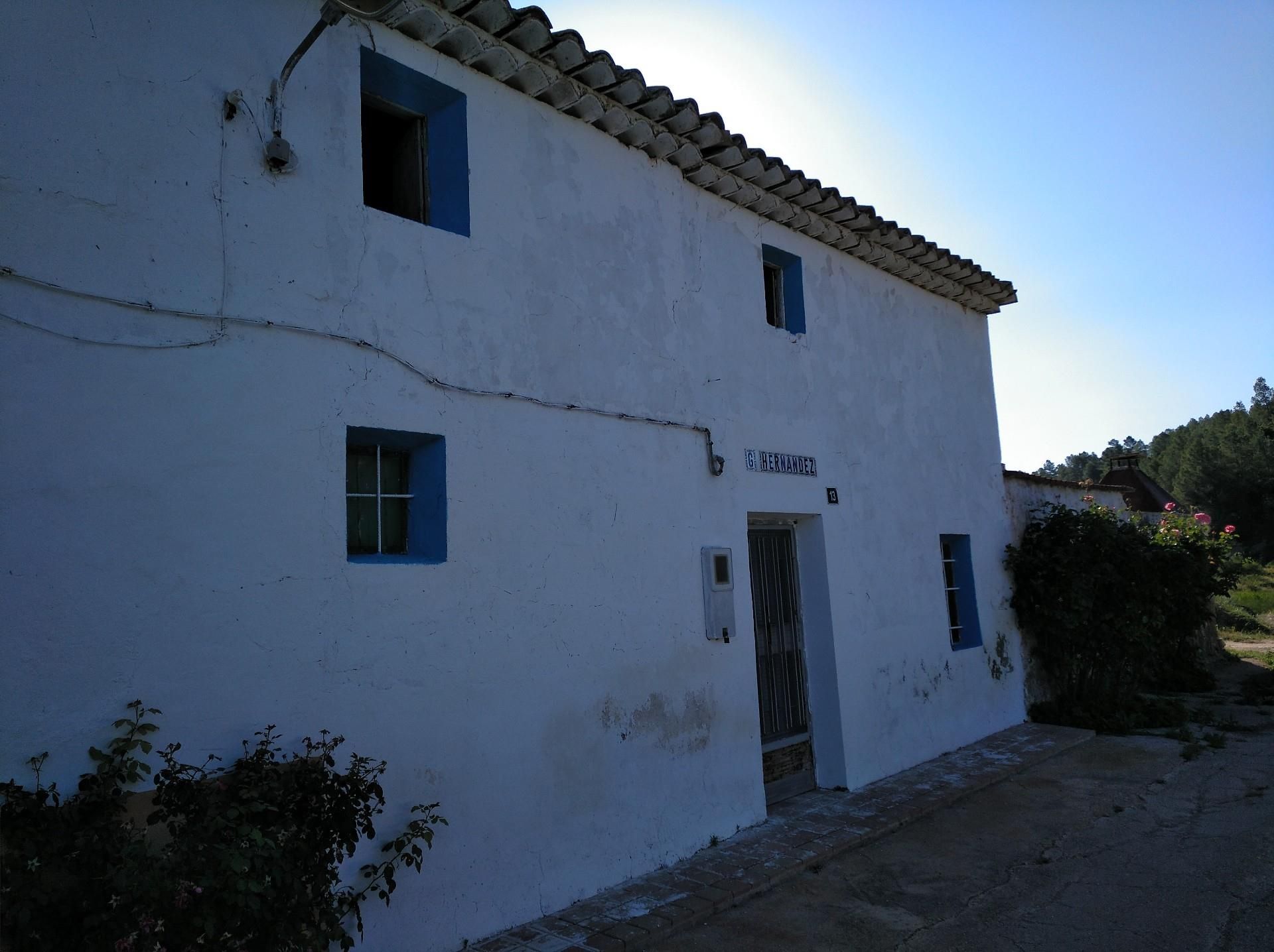 Exterior view of Country house for sale in Cofrentes