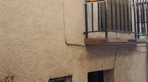 Foto 2 de Casa adosada en venta en Calle Yuste, 4, Mombeltrán, Ávila