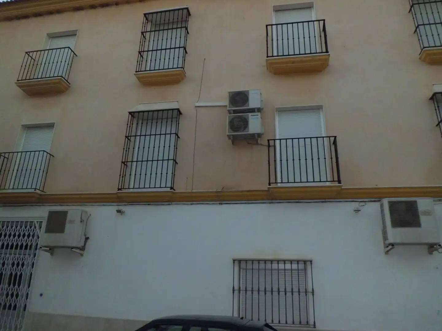 Wohnung zum Verkauf in Calle Alcalde Juan Antonio Morillas, 1, Gilena Außenansicht von Wohnung zum Verkauf in Gilena mit Klimaanlage, Abstellraum und Möbliert