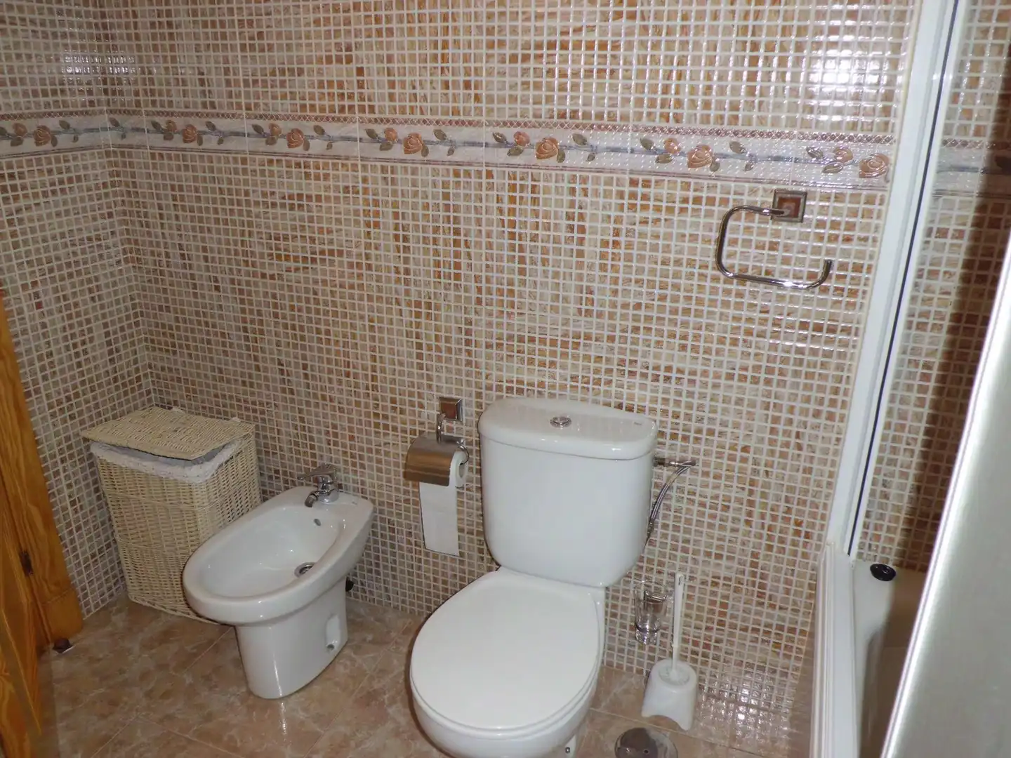 Wohnung zum Verkauf in Calle Alcalde Juan Antonio Morillas, 1, Gilena Badezimmer von Wohnung zum Verkauf in Gilena mit Klimaanlage, Abstellraum und Möbliert