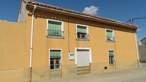 Foto 2 de Casa adosada en venda a Calle Afueras, 5, Villanueva del Campo, Zamora