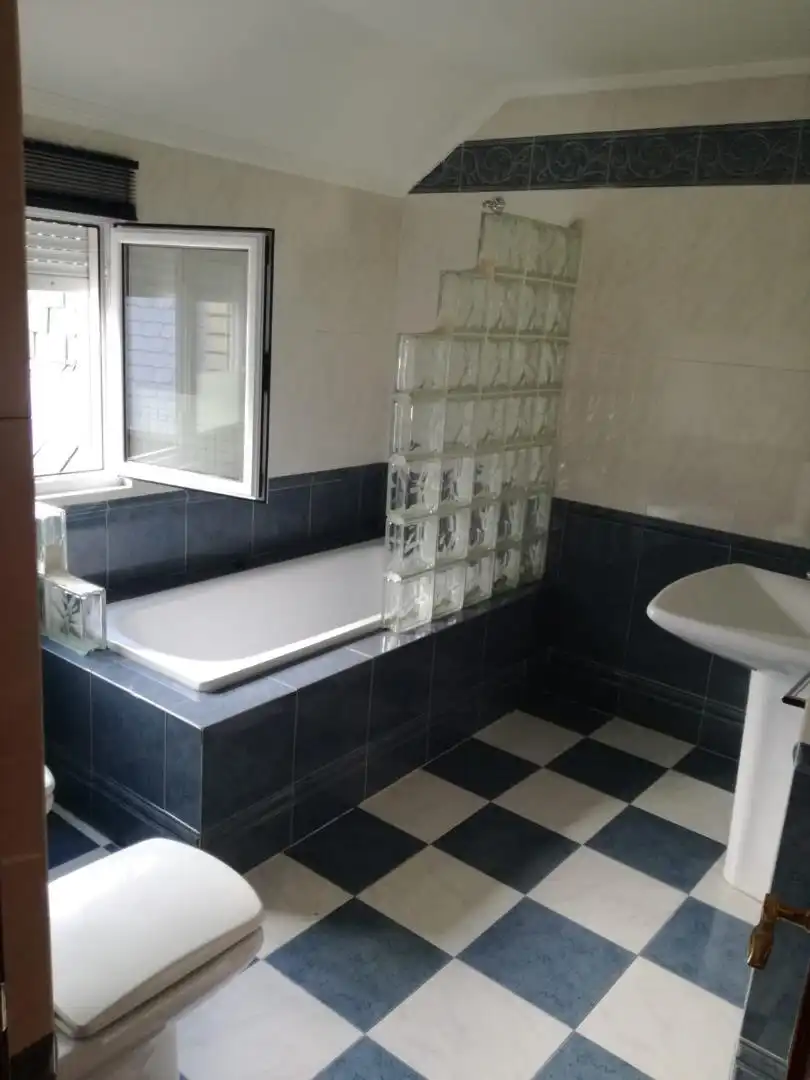 Attic for rent in San Mamés - La Palomera