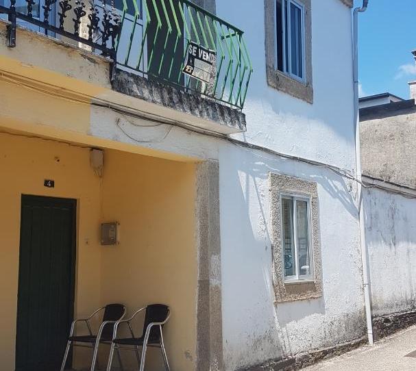 Photo 1 of Single-family semi-detached for sale in Rúa Diputación, 39, Portomarín, Lugo