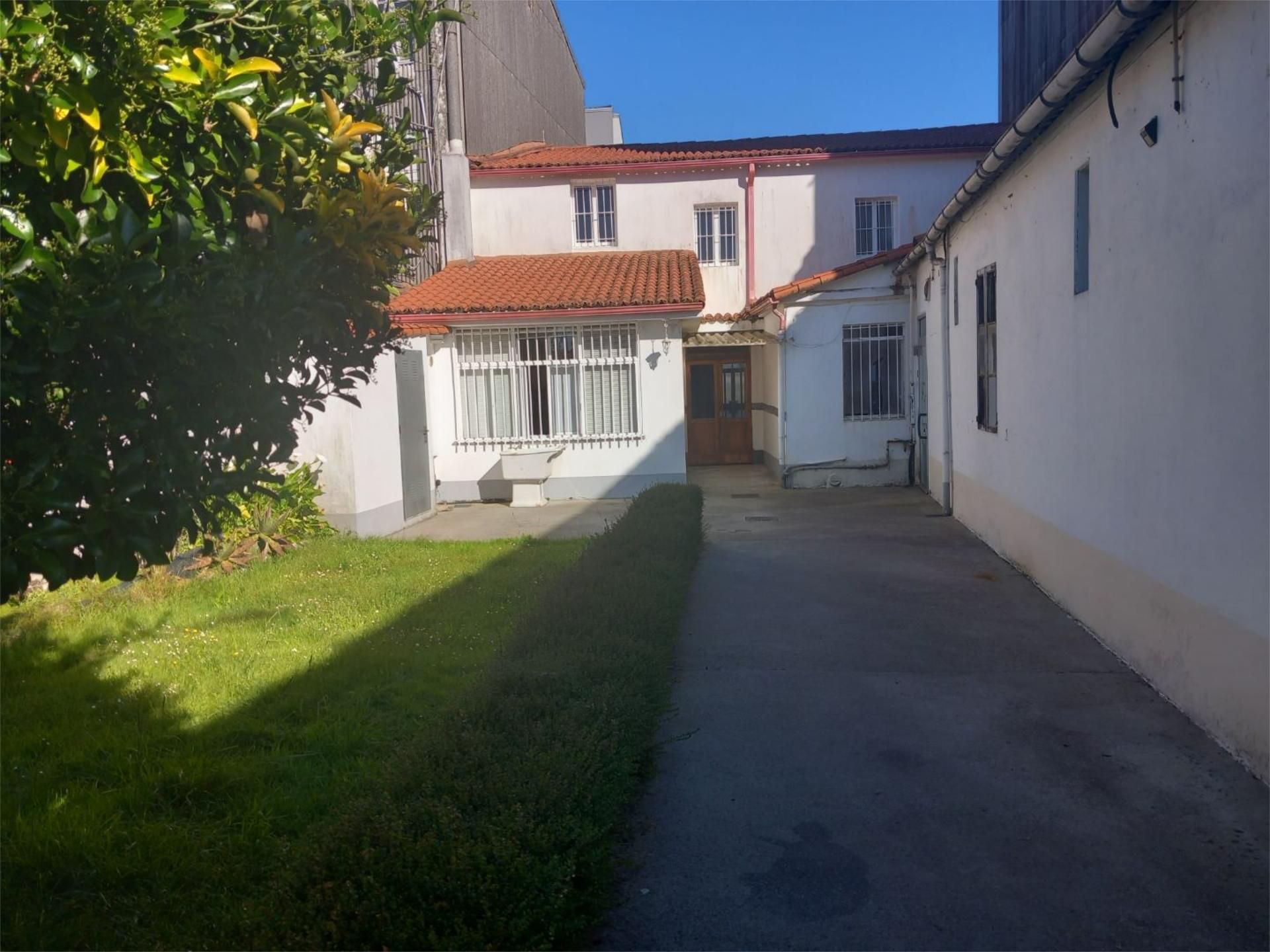 Vista exterior de Finca rústica en venda en Curtis amb Calefacció, Jardí privat i Traster