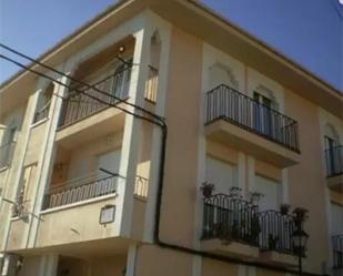 Exterior view of Flat for sale in Poyales del Hoyo  with Terrace, Furnished and Washing machine