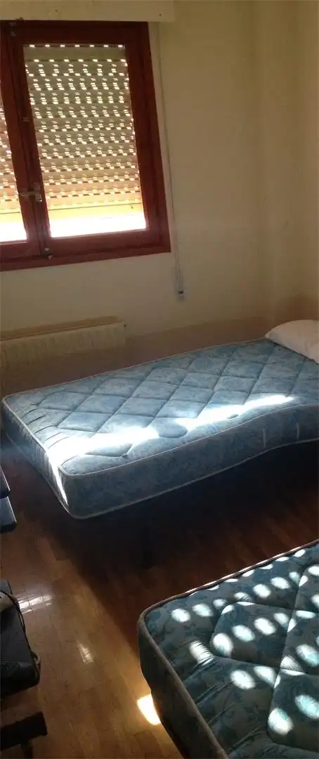 Piso en venta en Calle Florentino Zamora Lucas, 9, La Florida - San Pedro Habitación de Piso en venta en Soria Capital con Calefacción, Parquet y Terraza