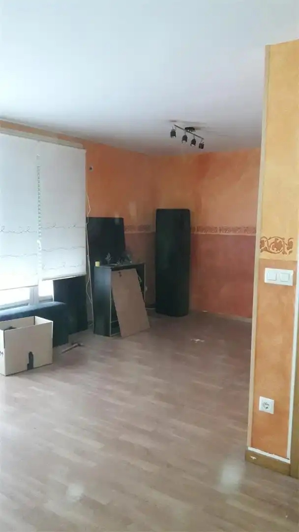 Sala d'estar de Casa adosada en venda en Sesma amb Calefacció, Parquet i Traster
