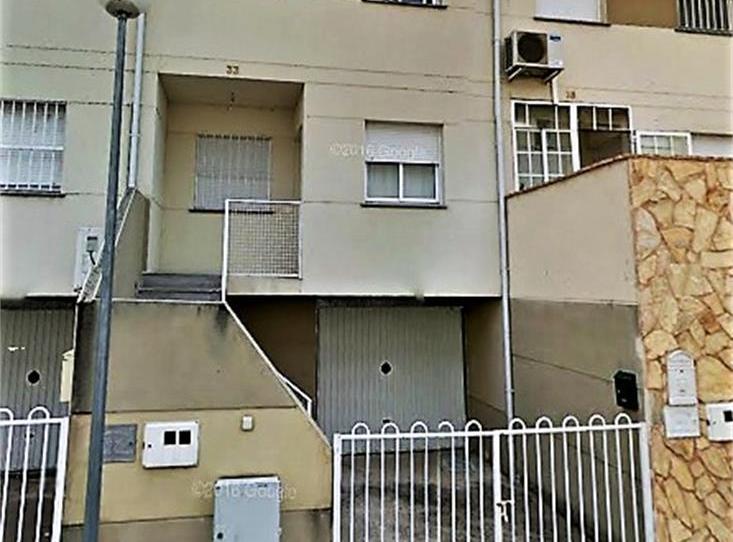 Foto 1 de Casa adosada en venda a Calle Jean Paul Sartre, 33, Zona Norte - Hospital - Urbanizaciones, Cáceres