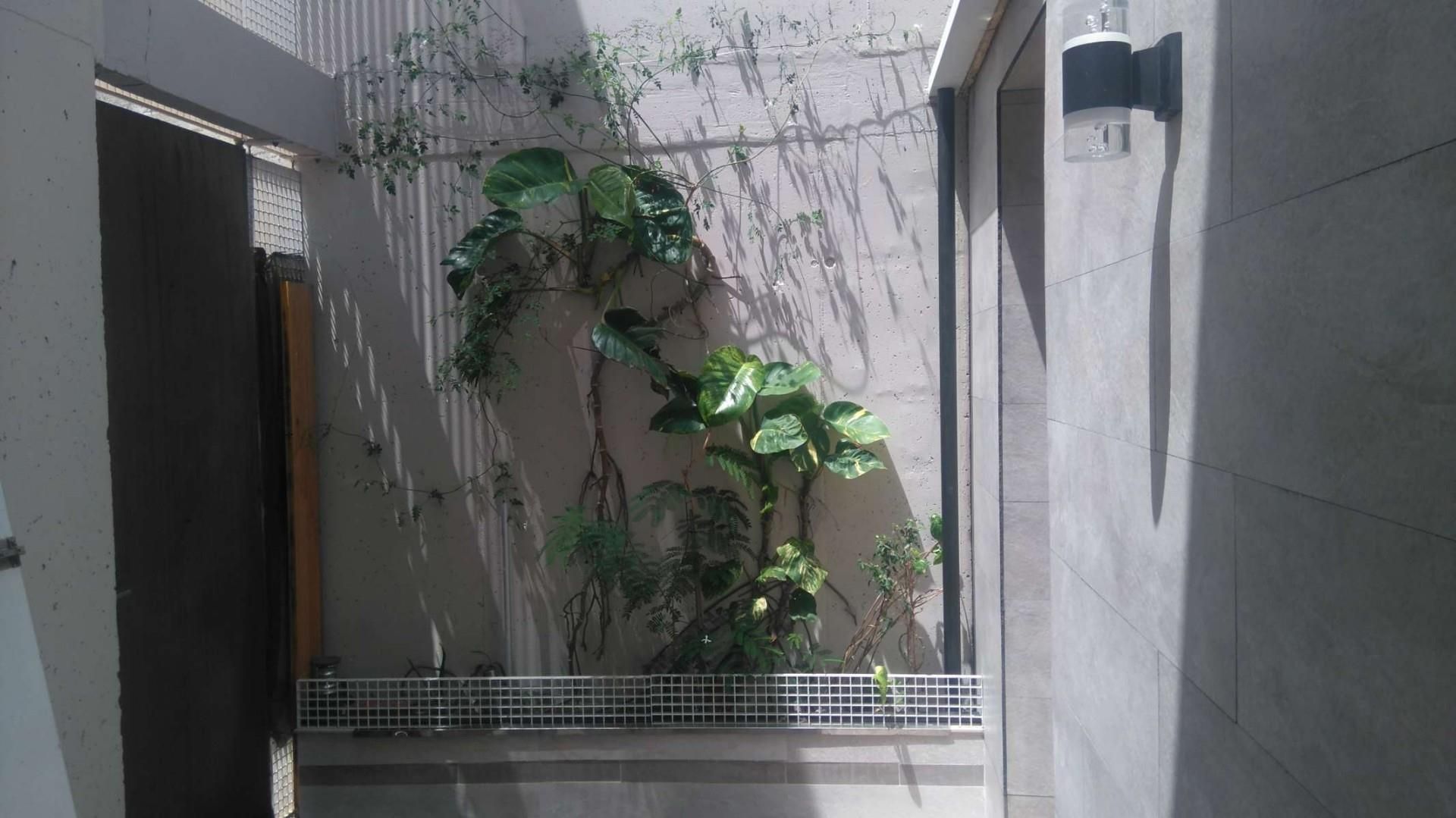 Exterior view of Single-family semi-detached for sale in  Ceuta Capital  with Terrace