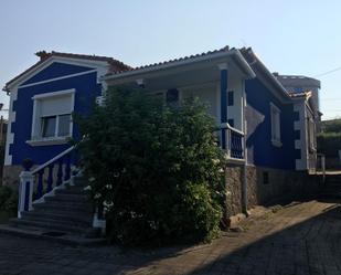 Vista exterior de Casa o xalet en venda en Soutomaior amb Terrassa i Balcó
