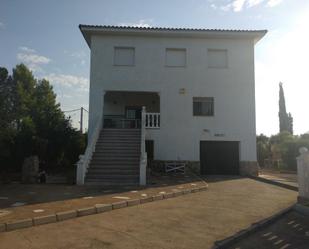 Vista exterior de Casa o xalet en venda en Fernán Caballero amb Aire condicionat, Calefacció i Terrassa