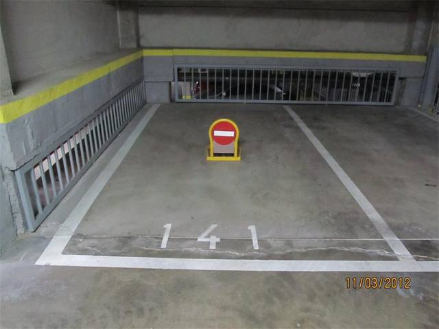 Garaje en Alquiler en Calle Puentedey, 2 en Ensanche de Vallecas - La Gavia