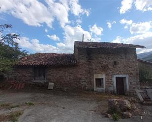 Exterior view of Single-family semi-detached for sale in Los Tojos 