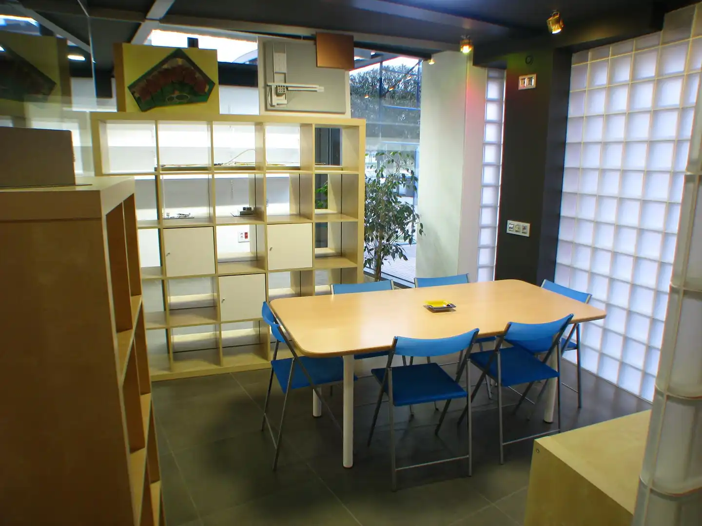 Büro zum Verkauf in Calle de Pintor Carlos Sáez de Tejada, 12, San Martín Büro zum Verkauf in Vitoria - Gasteiz